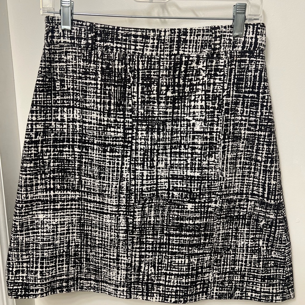Kate Spade “Gilda” Black and White A-Line Skirt